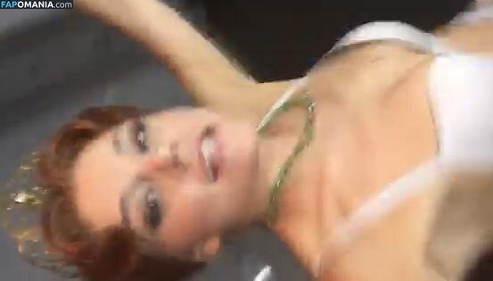 Faye Brookes Naken Läckta Foto #29