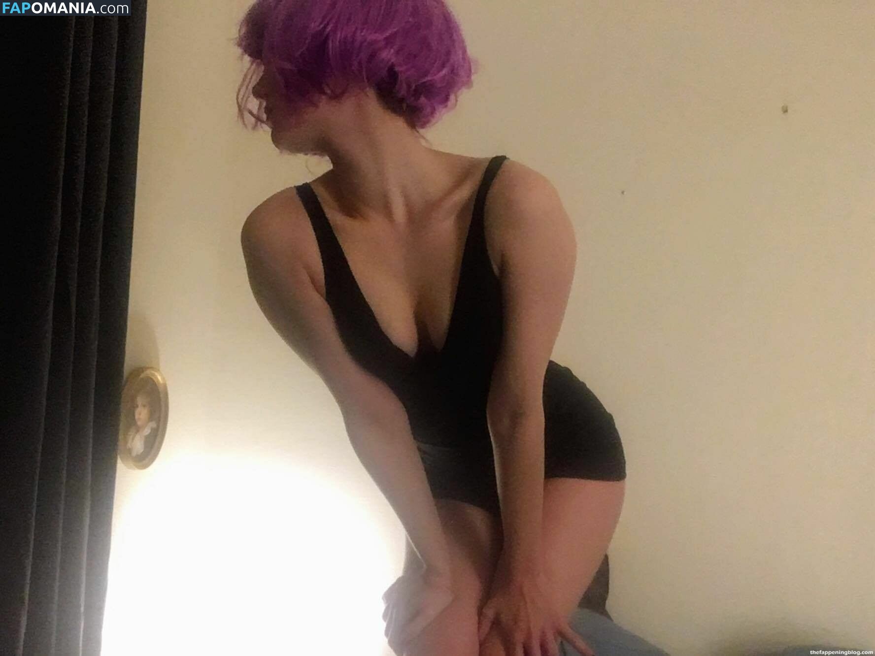 Fleur Geffrier Naken Läckta Foto #10