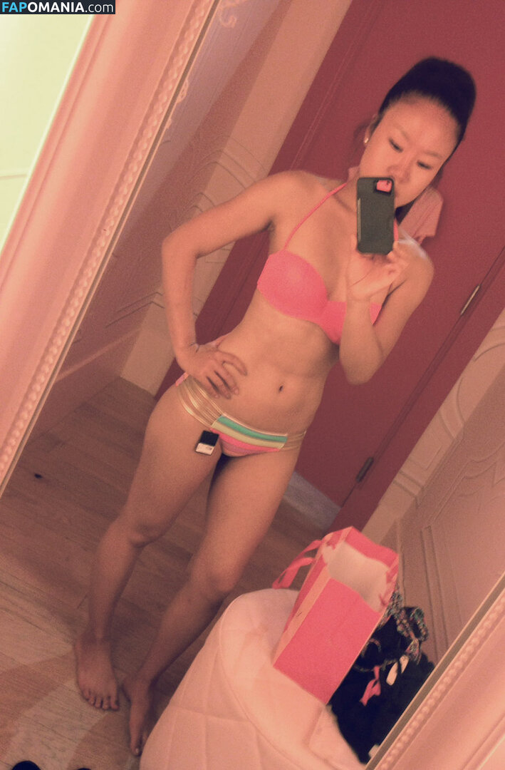 Gail Kim Naken Läckta Foto #20