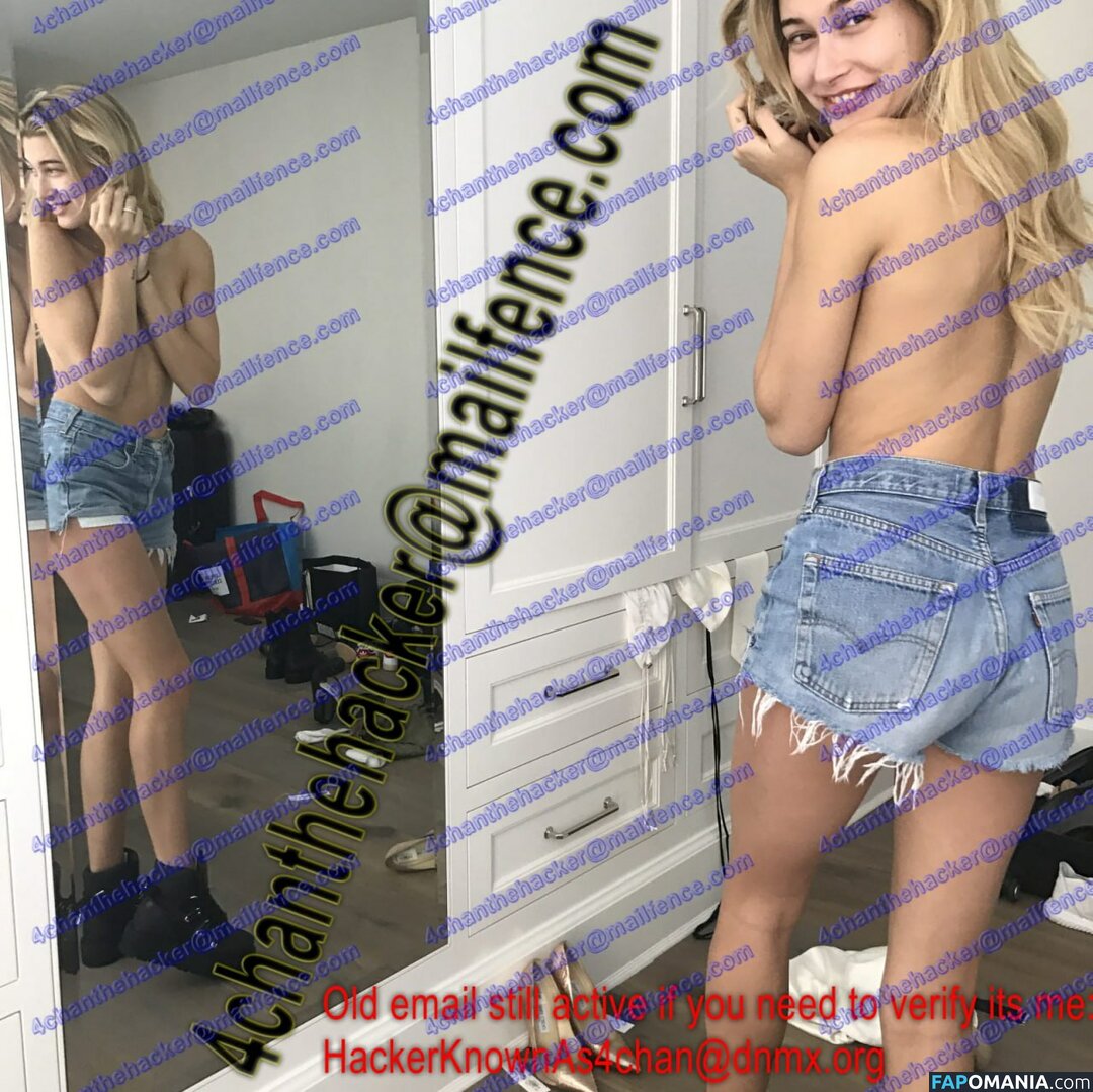 Hailey Bieber Naken Läckta Foto #1