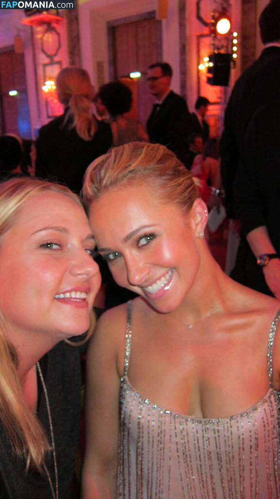 Hayden Panettiere Naken Läckta Foto #13