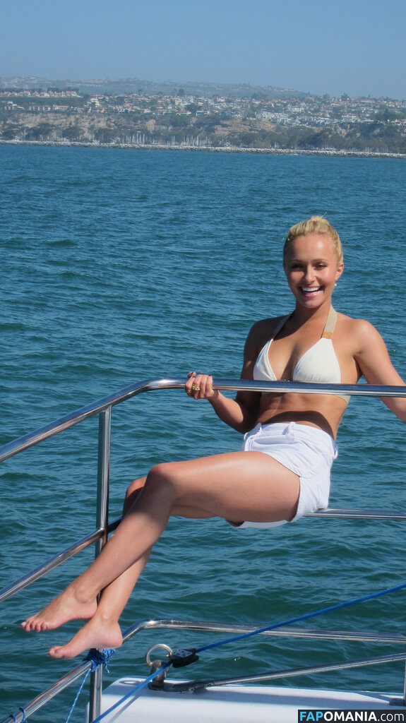 Hayden Panettiere Naken Läckta Foto #14