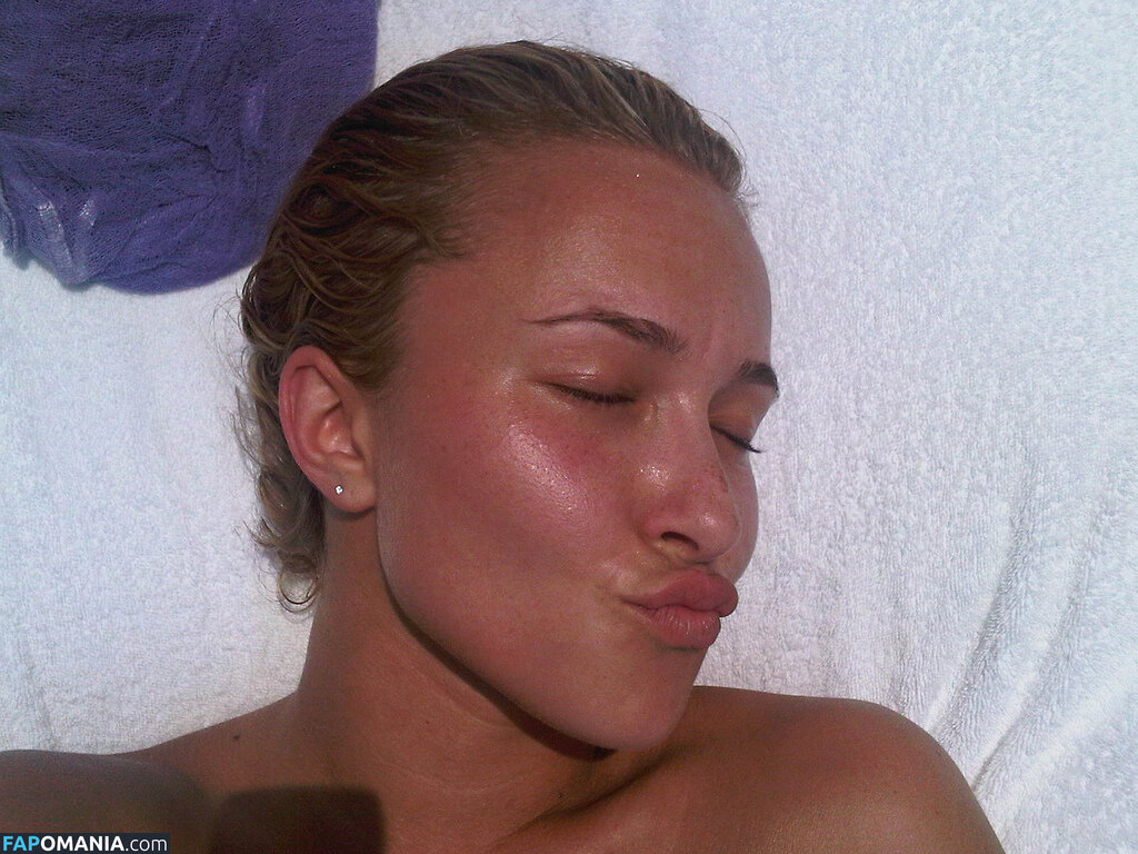 Hayden Panettiere Naken Läckta Foto #15
