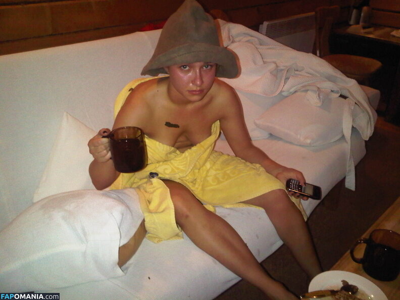Hayden Panettiere Naken Läckta Foto #51