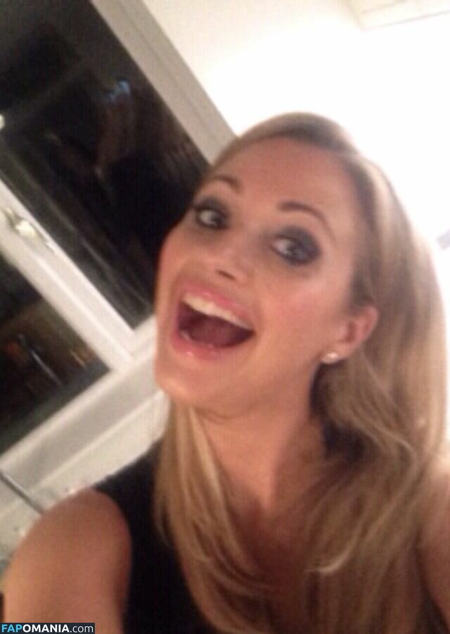Hayley McQueen Naken Läckta Foto #20