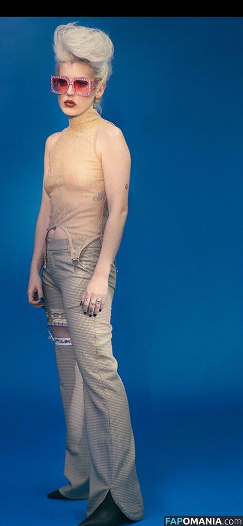 Izzy Phillips Naken Läckta Foto #11