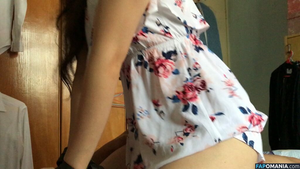 Janella Ooi Naken Läckta Foto #51