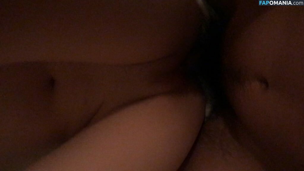 Janella Ooi Naken Läckta Foto #53