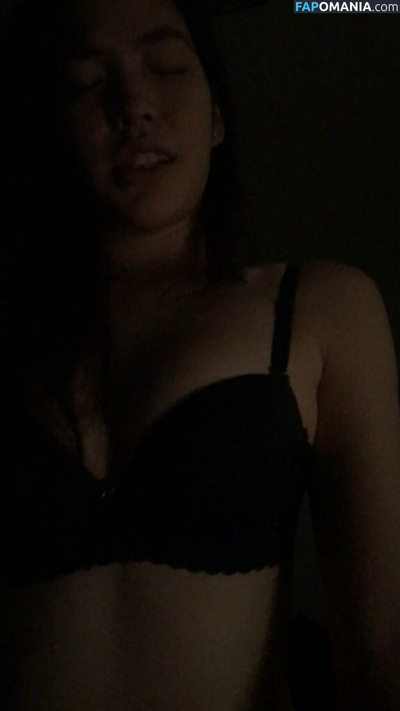 Janella Ooi Naken Läckta Foto #84