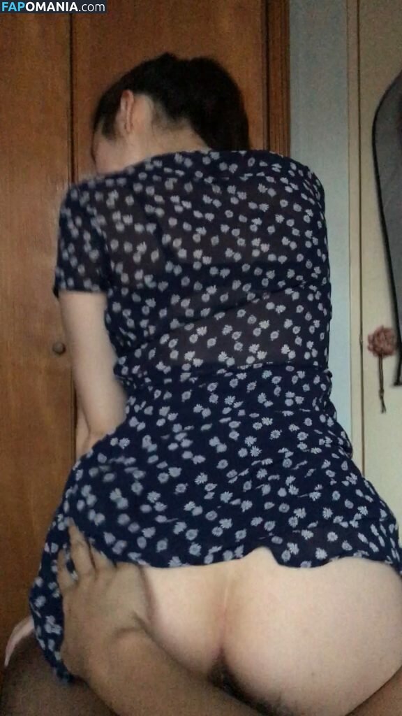 Janella Ooi Naken Läckta Foto #119