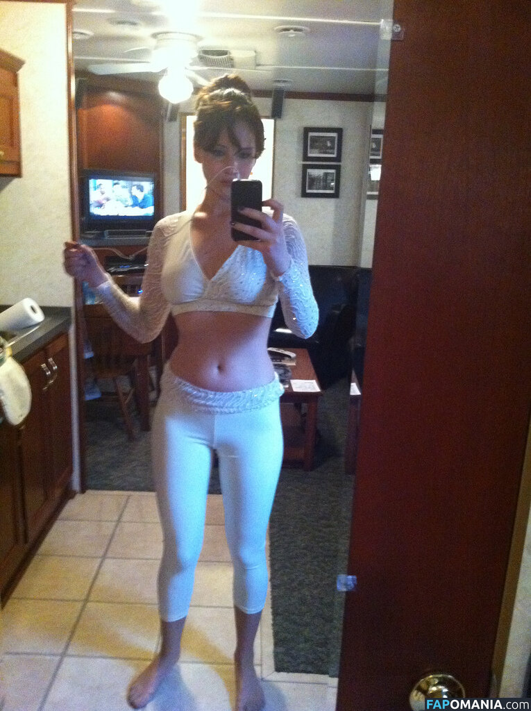 Jennifer Lawrence Naken Läckta Foto #32