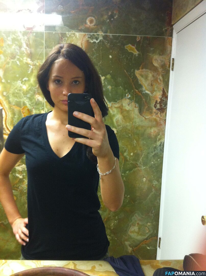 Jennifer Lawrence Naken Läckta Foto #94