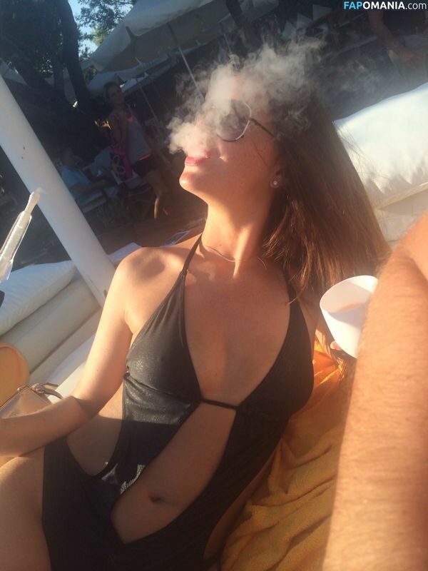 Jennifer Metcalfe Naken Läckta Foto #7