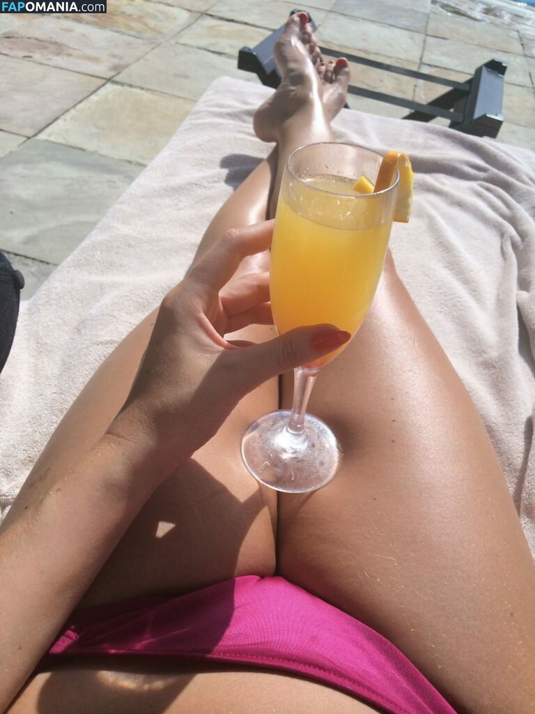Jennifer Metcalfe Naken Läckta Foto #11