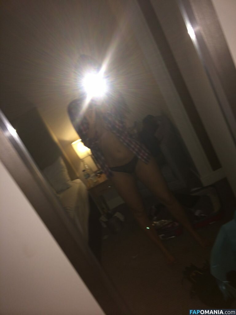 Jennifer Metcalfe Naken Läckta Foto #24