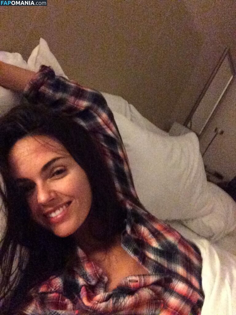 Jennifer Metcalfe Naken Läckta Foto #26