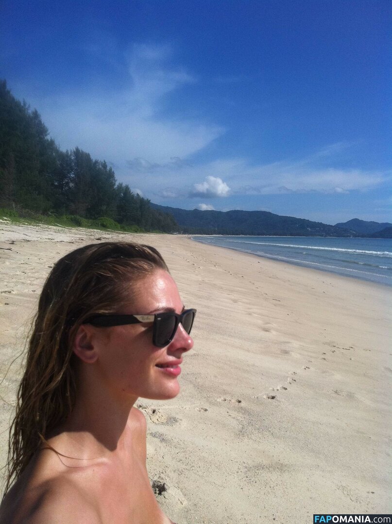Jenny Skavlan Naken Läckta Foto #21