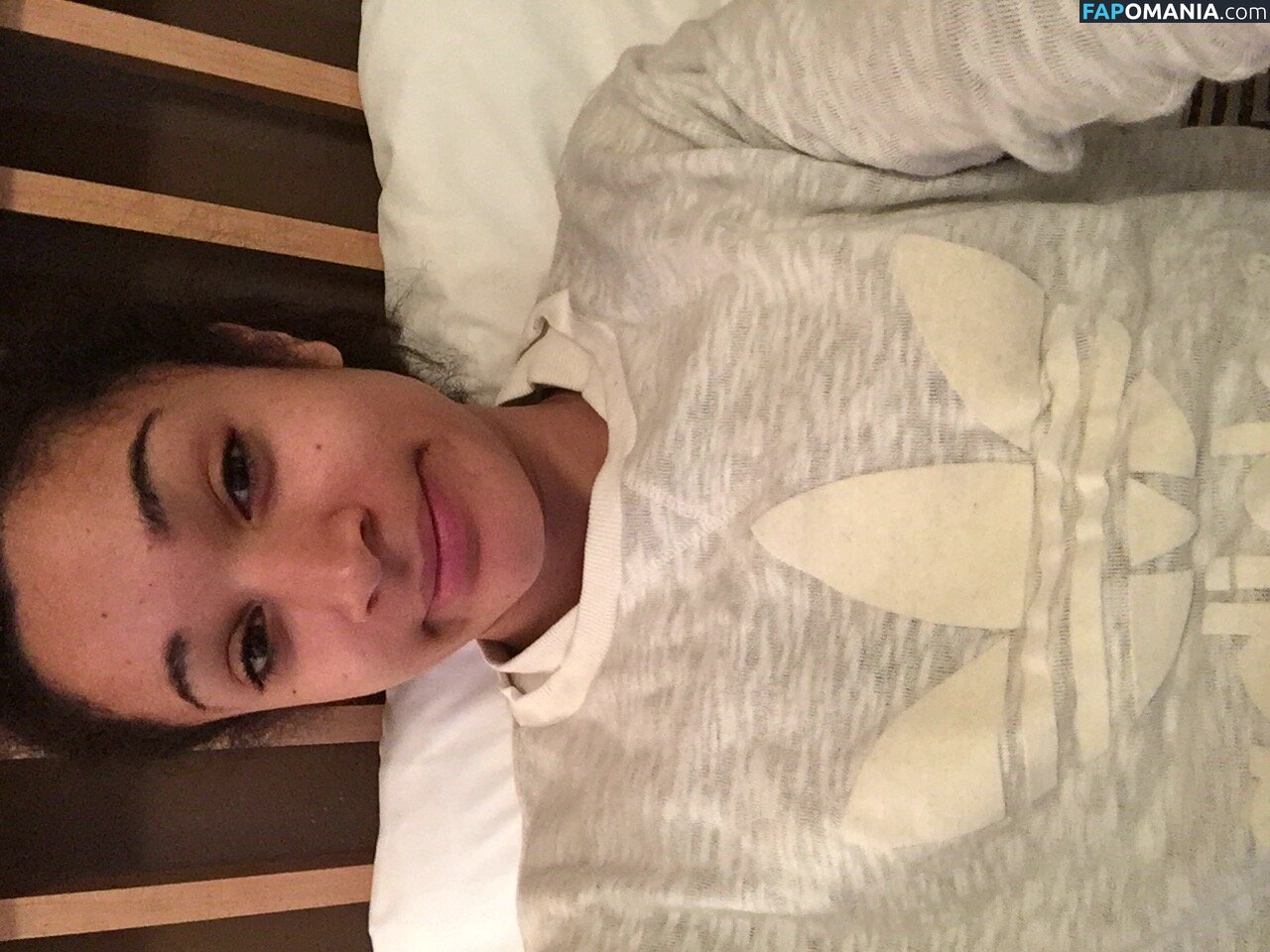 Jodie Williams Naken Läckta Foto #10