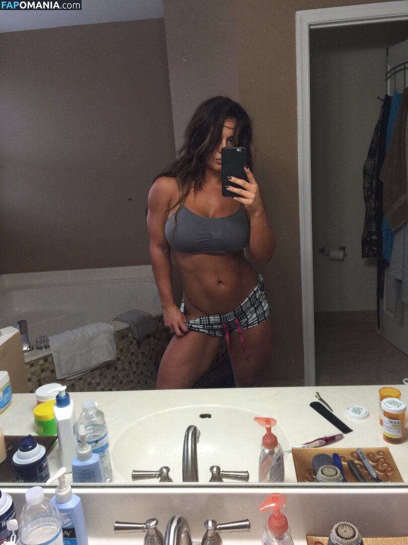 Kaitlyn WWE Naken Läckta Foto #63