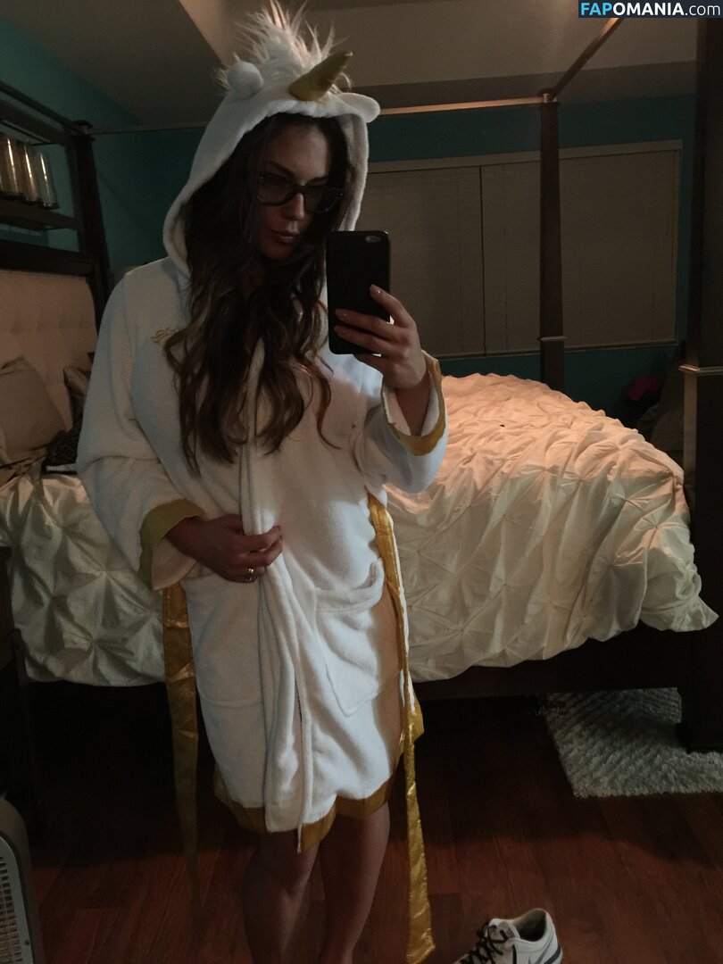 Kaitlyn WWE Naken Läckta Foto #77