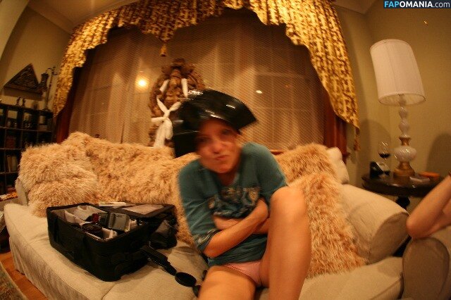 Kate Hudson Naken Läckta Foto #1