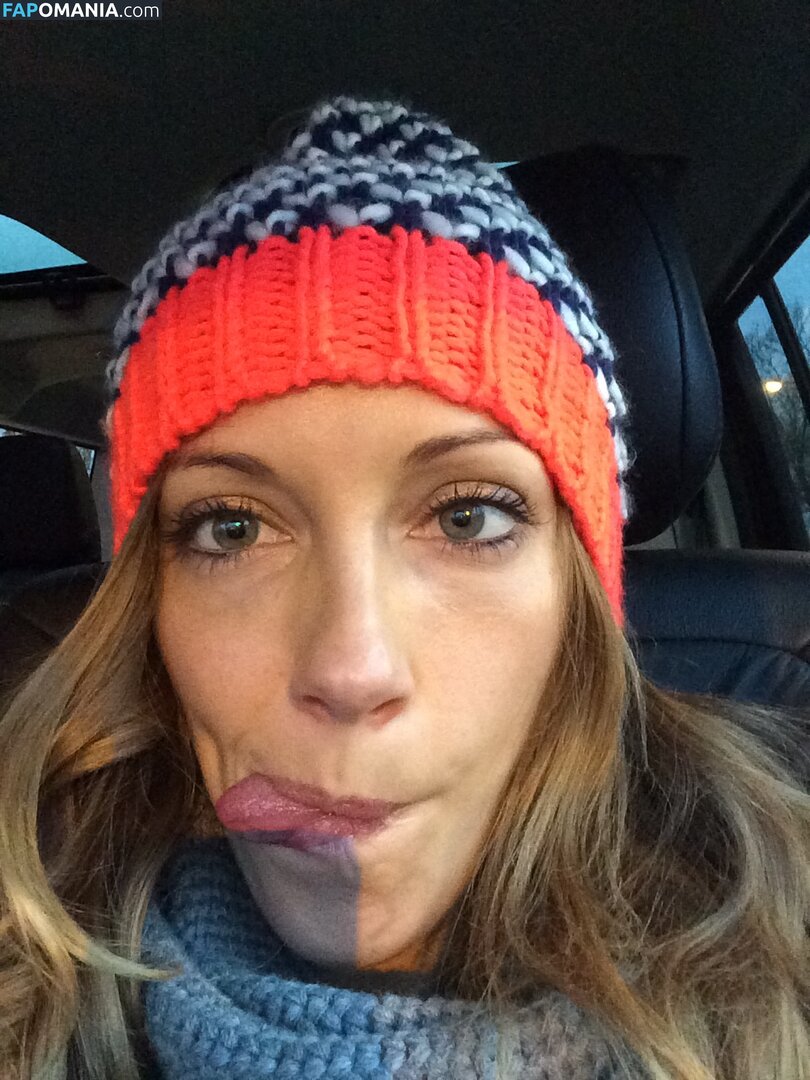 Katie Cassidy Naken Läckta Foto #12