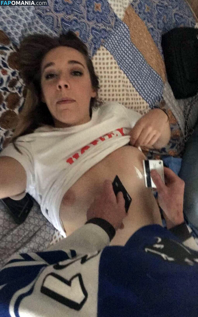 Kelsey Kay Holmer Naken Läckta Foto #17