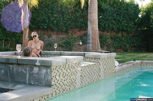 Kristanna Loken Naken Läckta Foto #46
