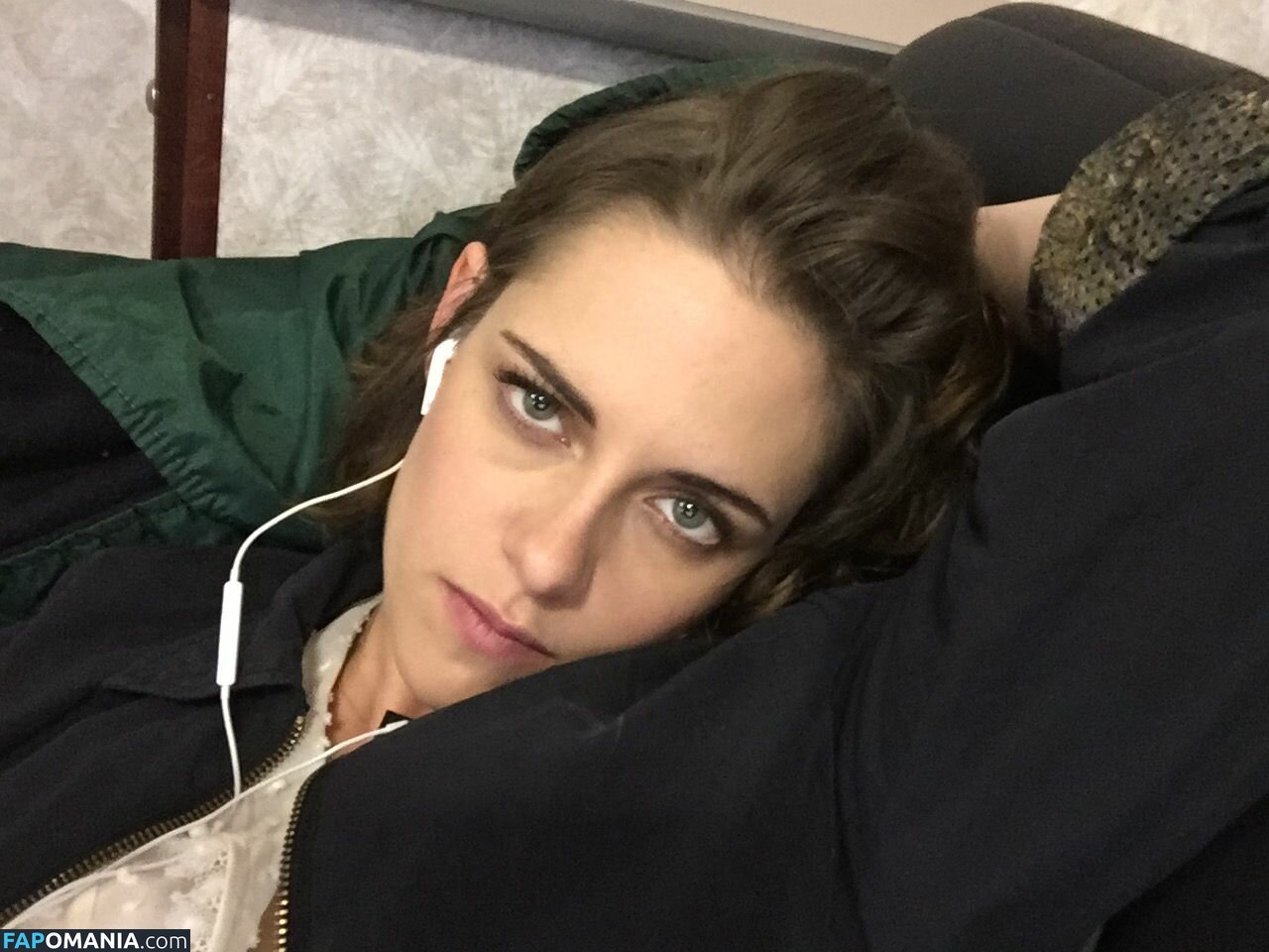 Kristen Stewart Naken Läckta Foto #100