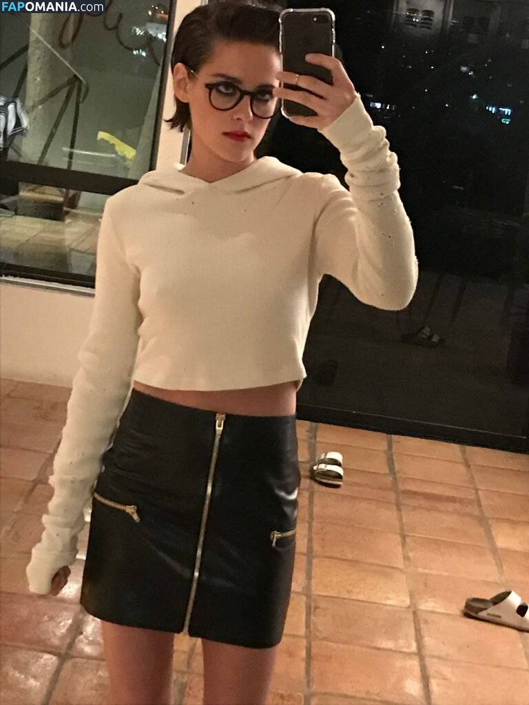 Kristen Stewart Naken Läckta Foto #315