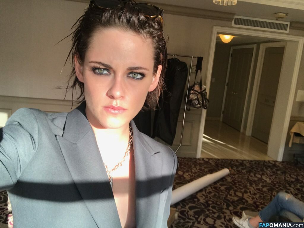 Kristen Stewart Naken Läckta Foto #321