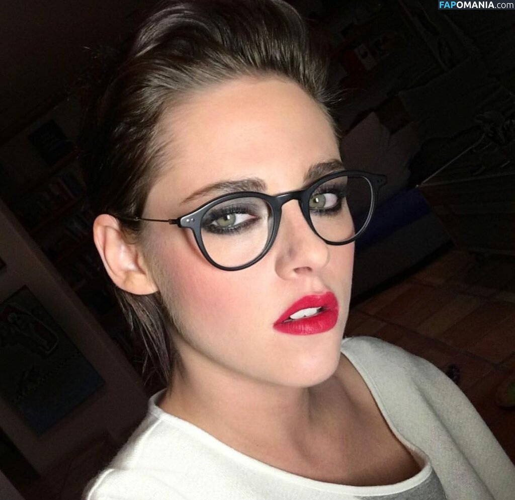 Kristen Stewart Naken Läckta Foto #324