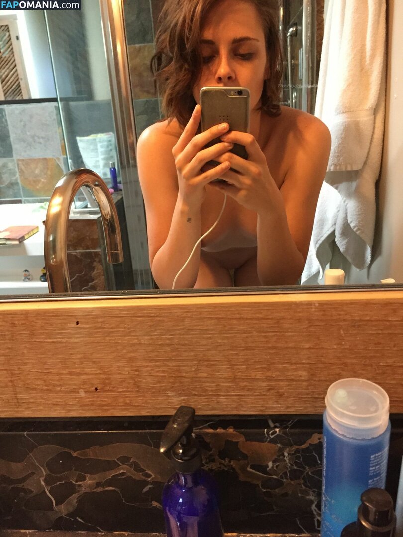 Kristen Stewart Naken Läckta Foto #340