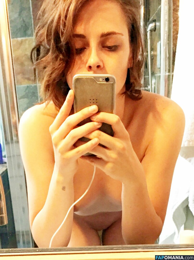 Kristen Stewart Naken Läckta Foto #342