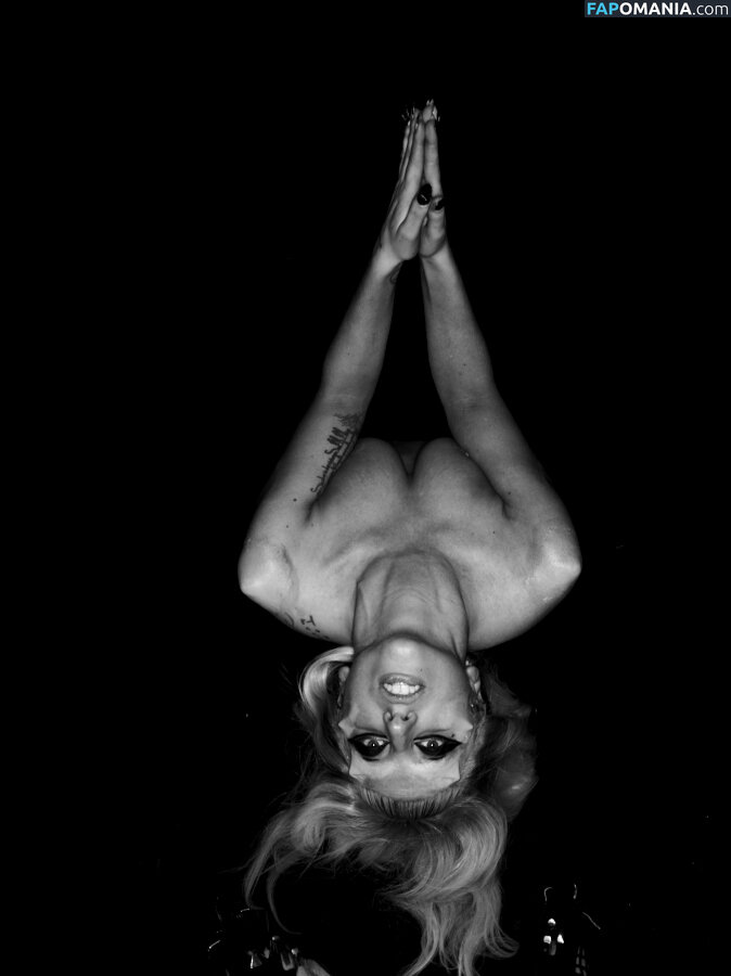 Lady Gaga Naken Läckta Foto #555