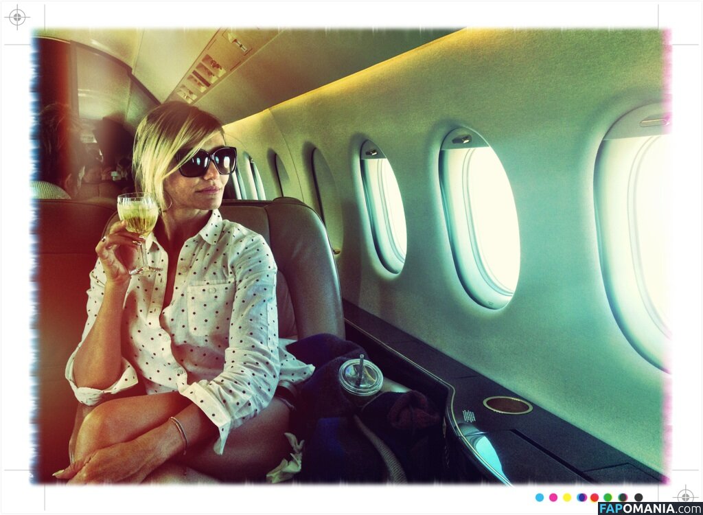 Lake Bell Naken Läckta Foto #18