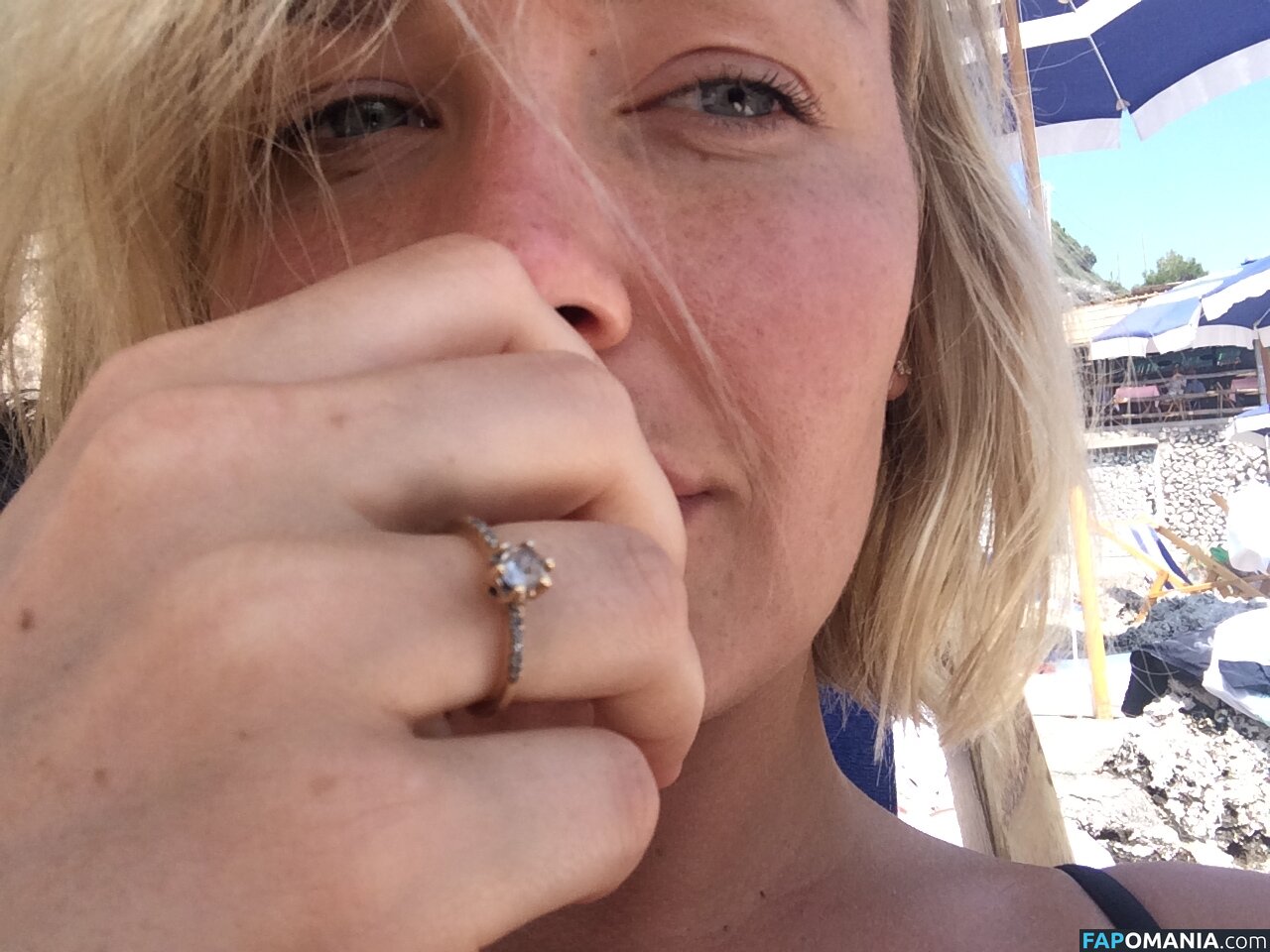 Lara Bingle Naken Läckta Foto #123