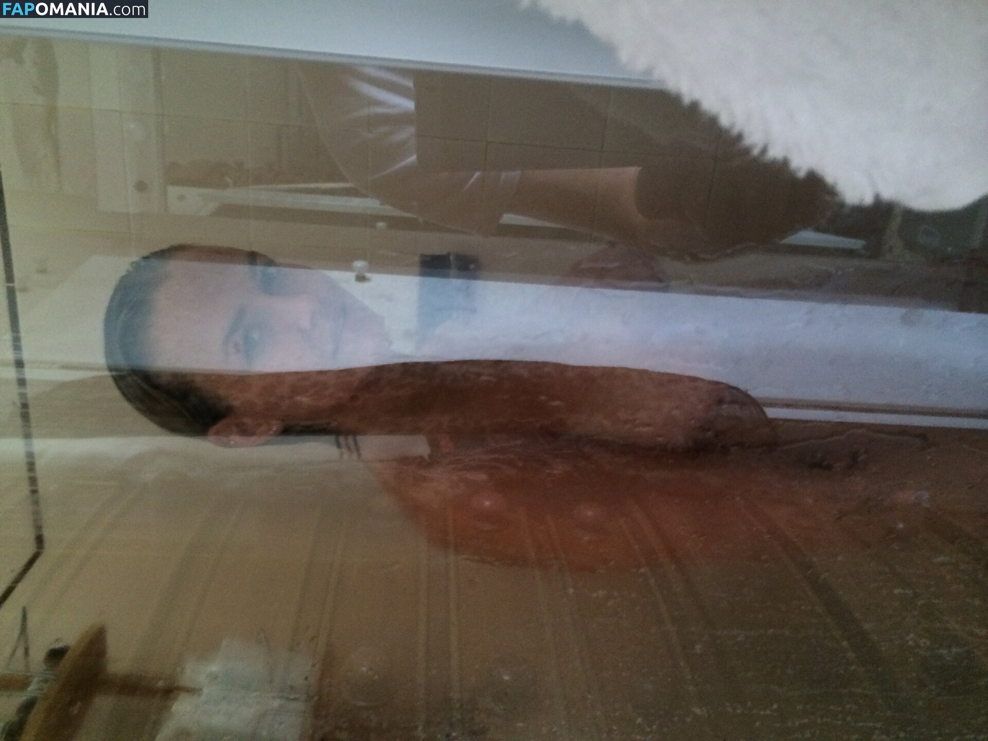 Lara Bingle Naken Läckta Foto #230