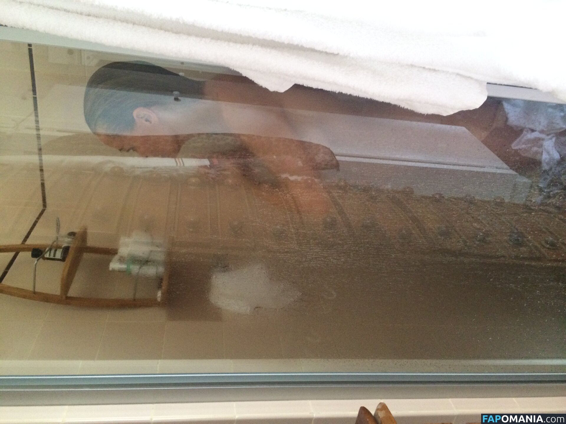 Lara Bingle Naken Läckta Foto #244