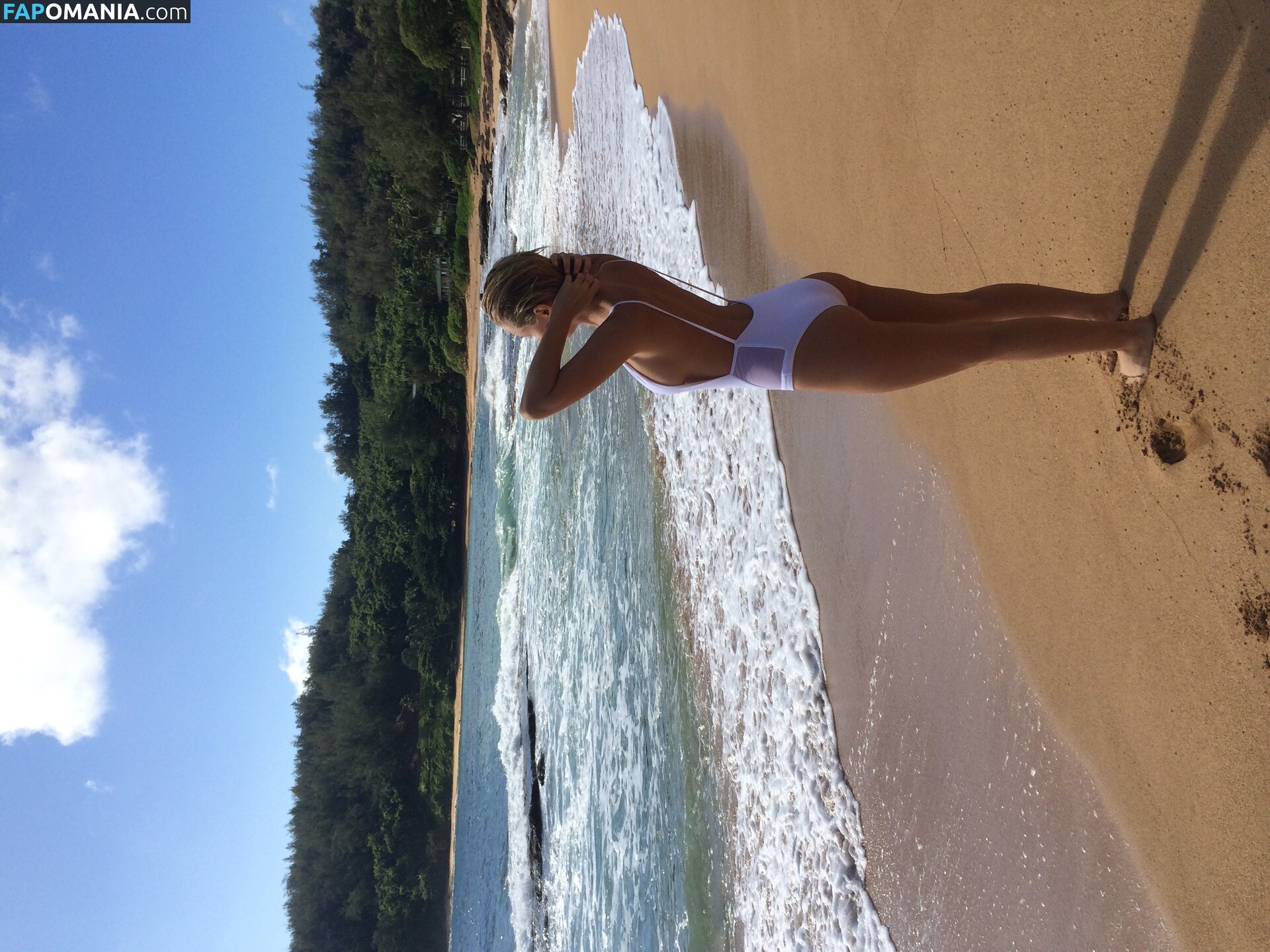 Lara Bingle Naken Läckta Foto #272