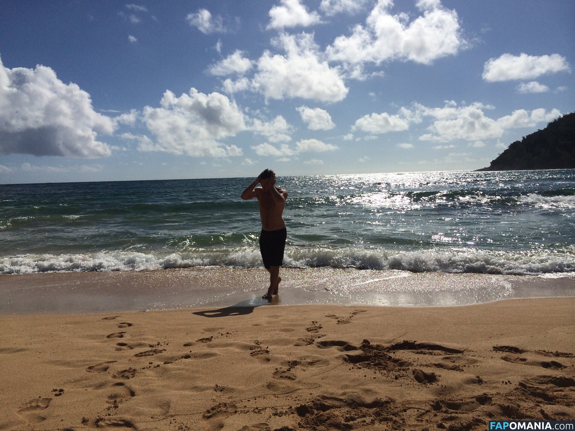 Lara Bingle Naken Läckta Foto #310