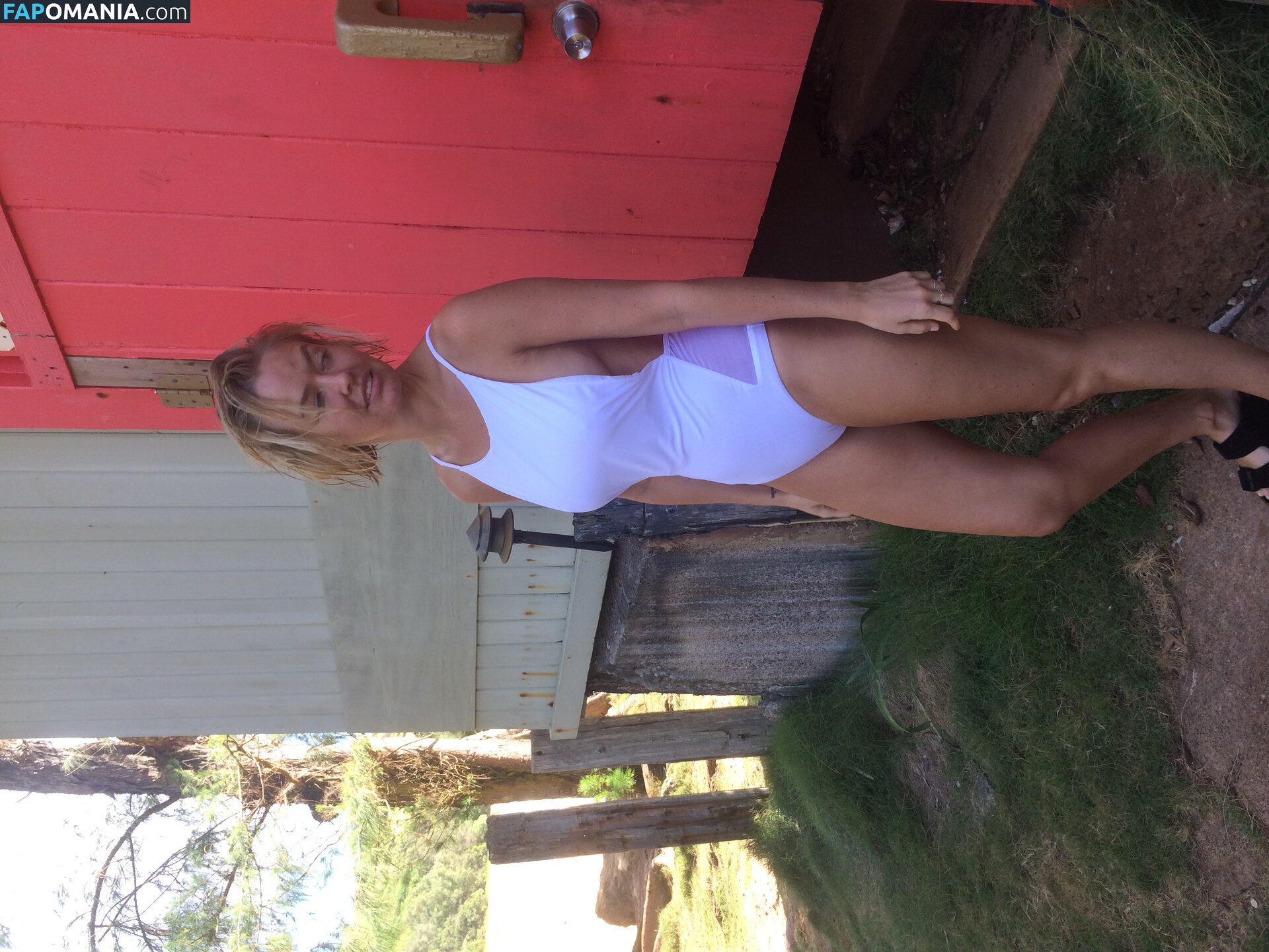 Lara Bingle Naken Läckta Foto #317