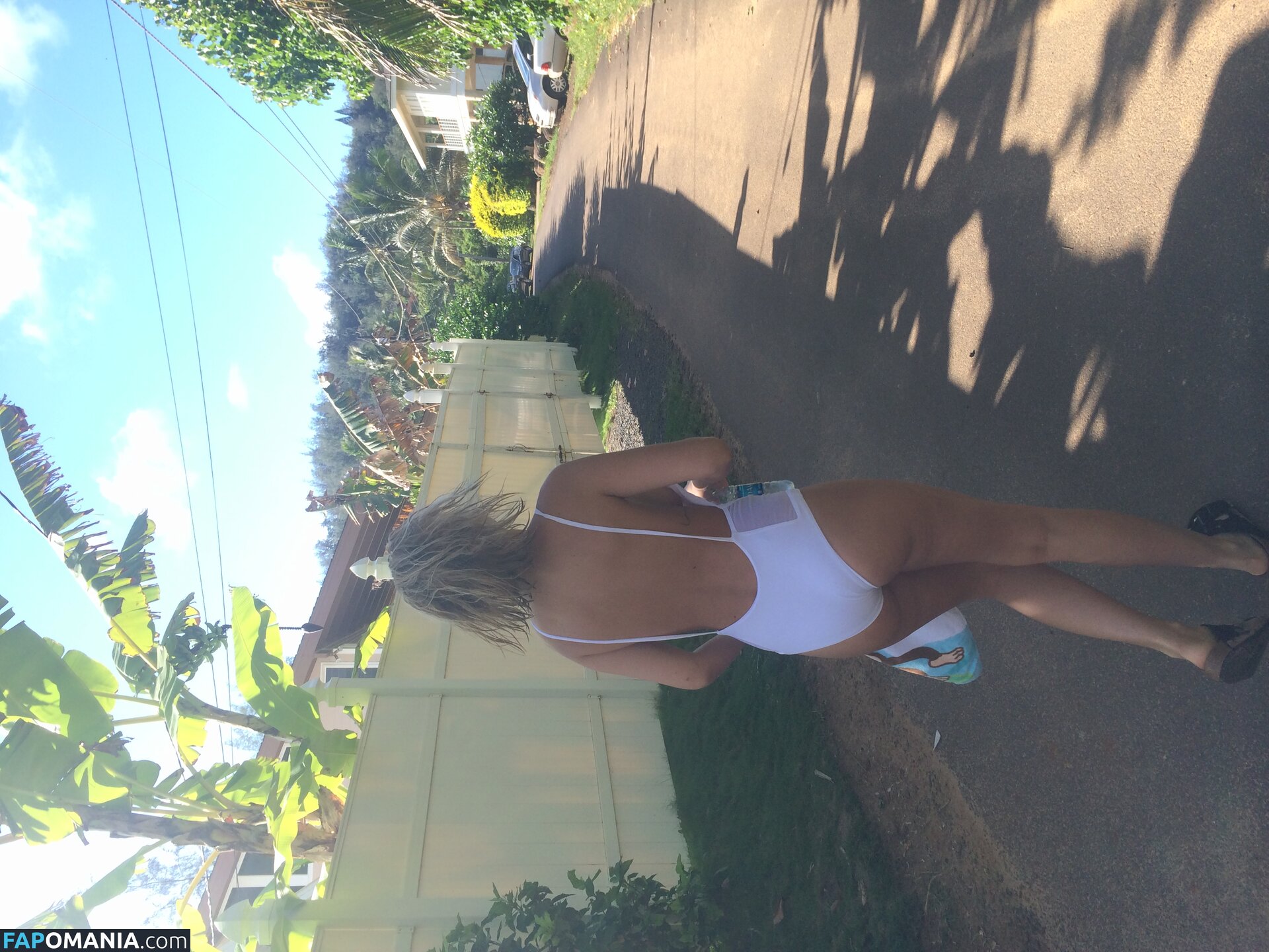 Lara Bingle Naken Läckta Foto #354