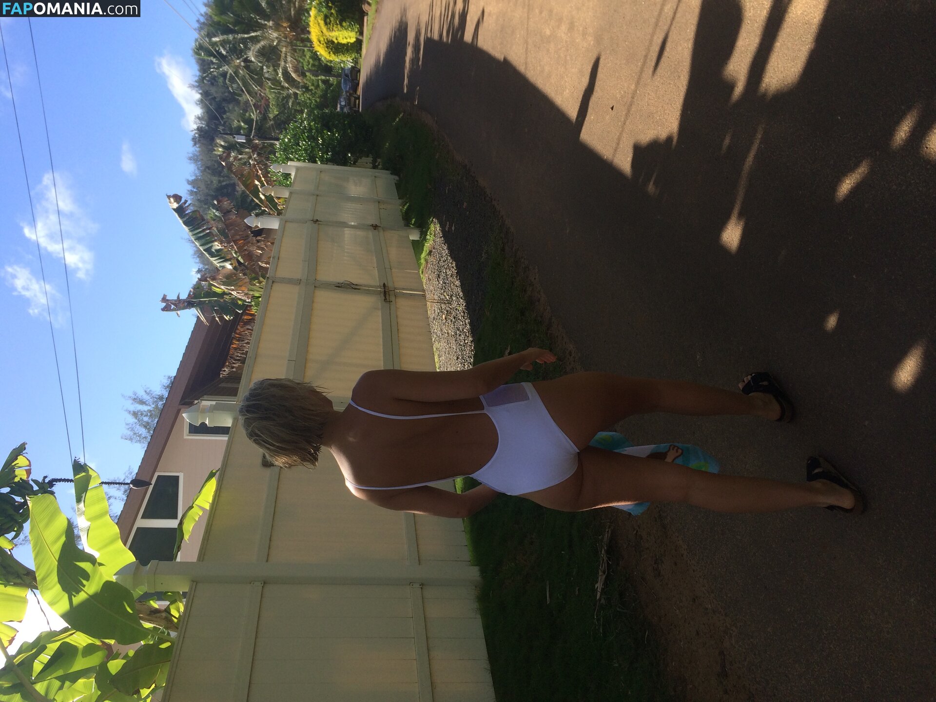 Lara Bingle Naken Läckta Foto #355