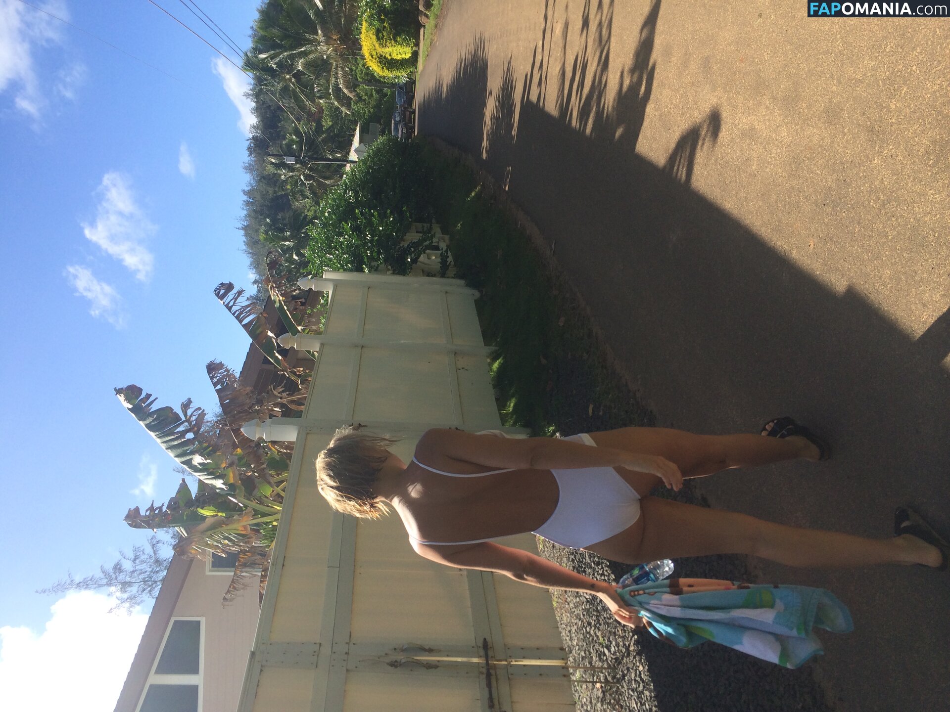 Lara Bingle Naken Läckta Foto #358