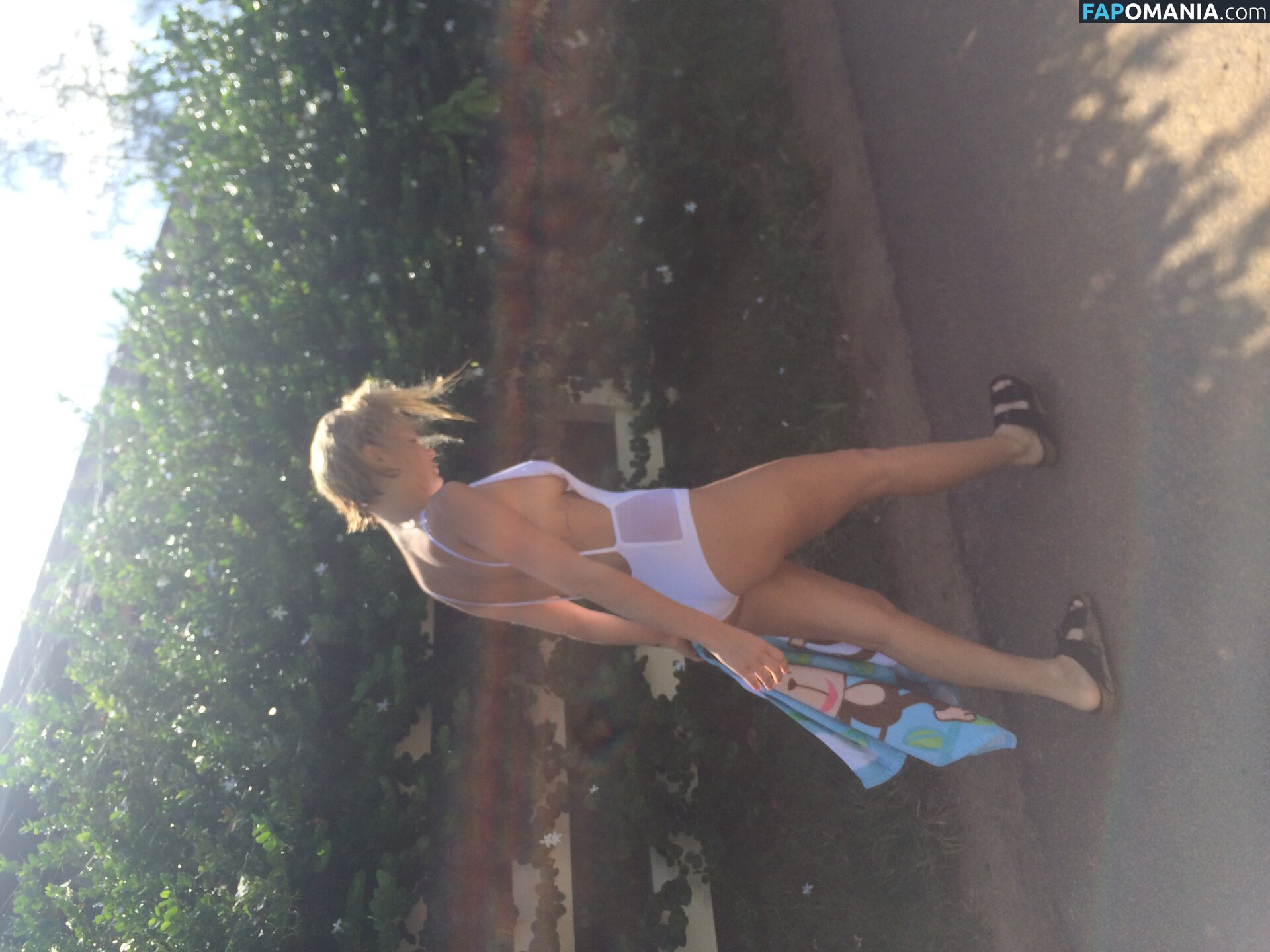 Lara Bingle Naken Läckta Foto #365