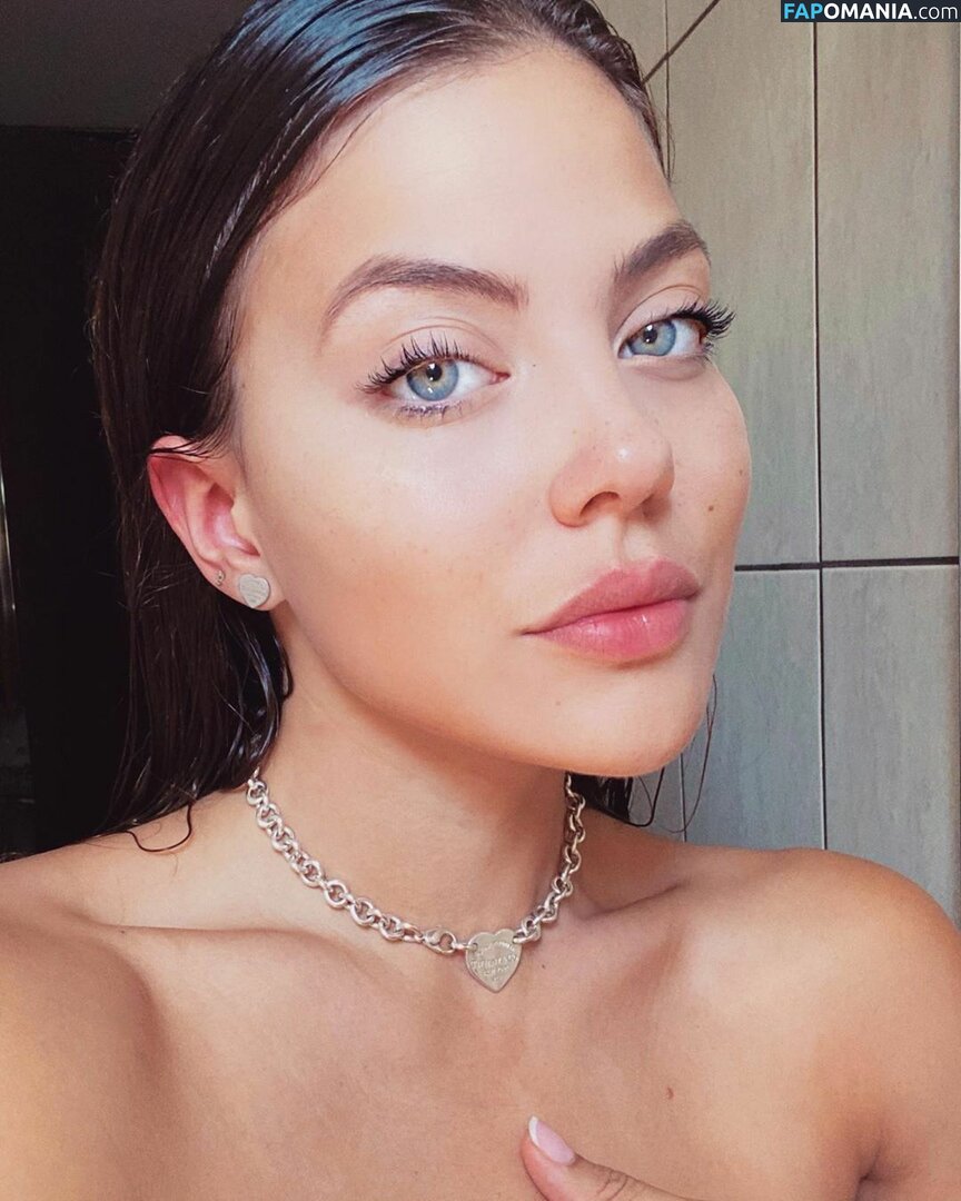 Laura Ortega Naken Läckta Foto #26
