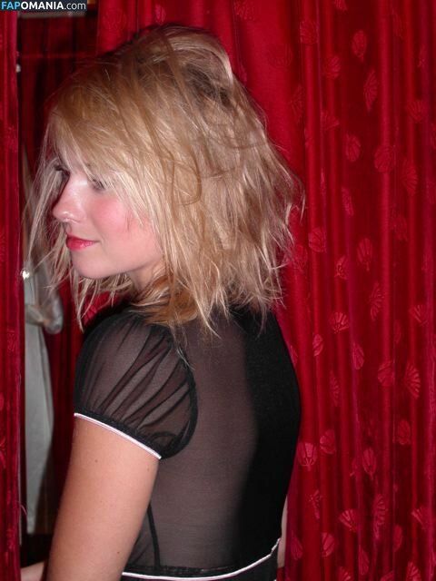 Laura Ramsey Naken Läckta Foto #10