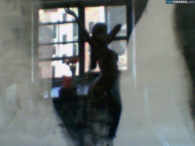 Leelee Sobieski Naken Läckta Foto #40