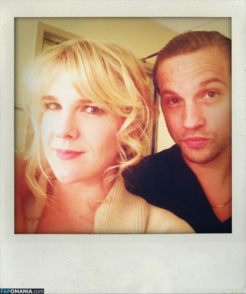 Lily Rabe Naken Läckta Foto #3
